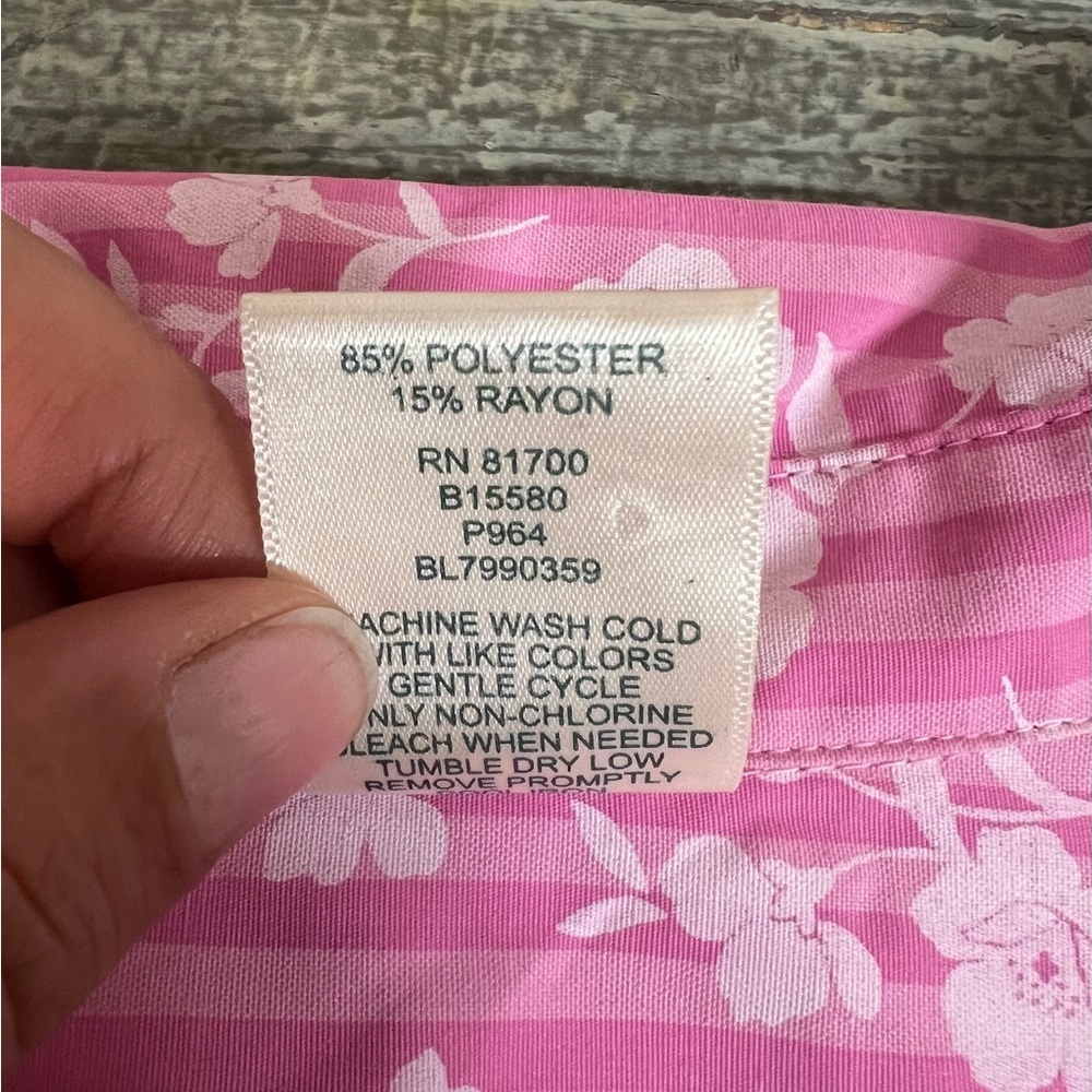 Blair button down‎ top - Picture 2 of 5